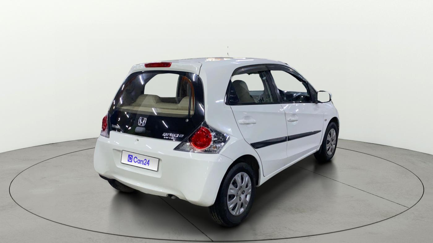 2014 Honda Brio S MT, Petrol, Manual, 83,424 km, Right Back Diagonal