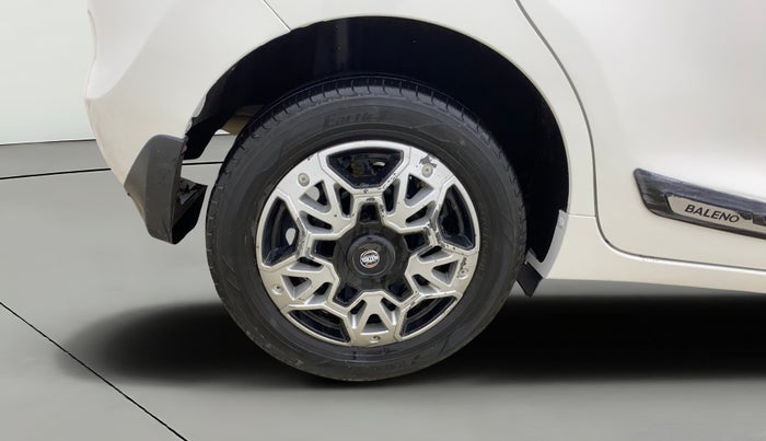 2017 Maruti Baleno DELTA PETROL 1.2, Petrol, Manual, 1,19,690 km, Right Rear Wheel