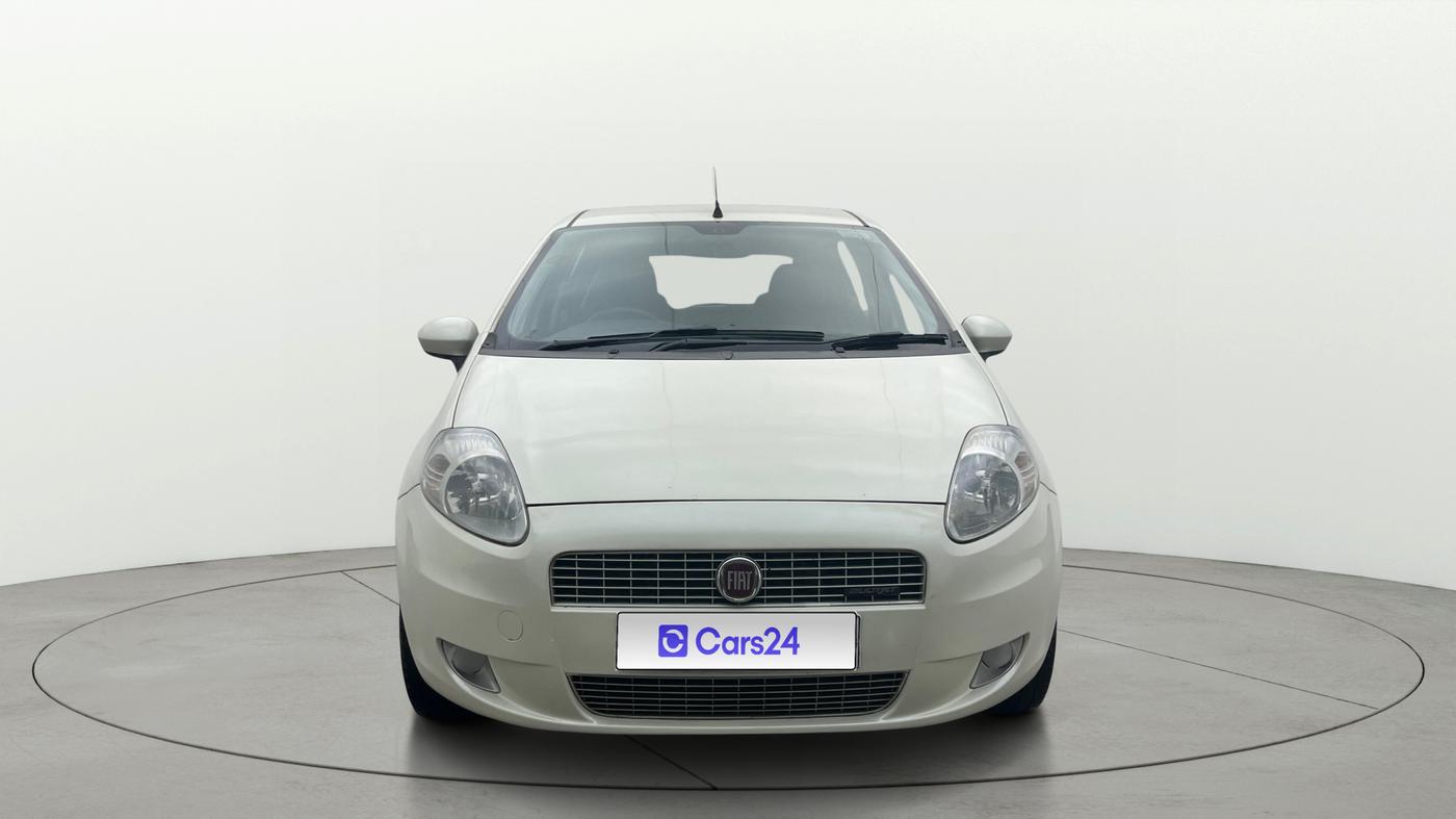 2013 Fiat Grand Punto Emotion 1.3, Diesel, Manual, 1,05,831 km, Front