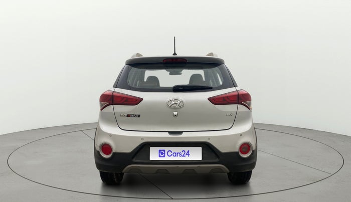 2018 Hyundai i20 Active 1.2 SX, Petrol, Manual, 49,092 km, Back/Rear