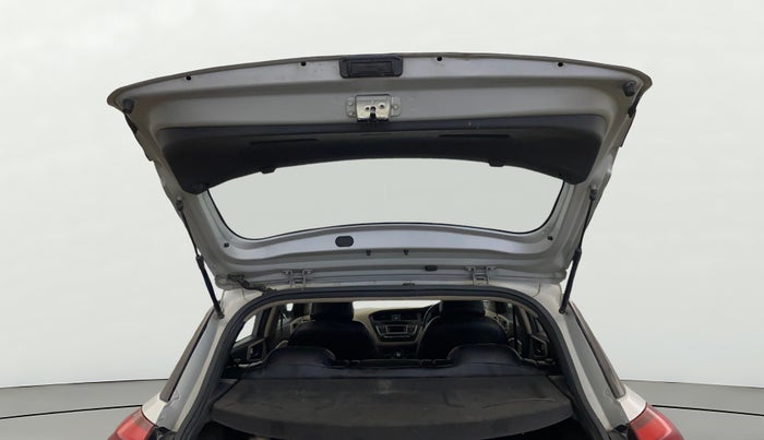 2017 Hyundai Elite i20 MAGNA 1.2, Petrol, Manual, 92,294 km, Boot Door Open