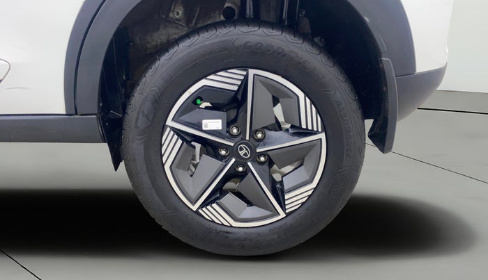 2024 Tata NEXON CREATIVE PLUS S 1.2 REVOTRON 7 DCA, Petrol, Automatic, 23,673 km, Left Rear Wheel