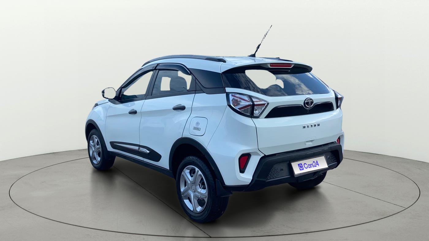 2022 Tata NEXON XMA SUNROOF PETROL, Petrol, Automatic, 27,624 km, Left Back Diagonal