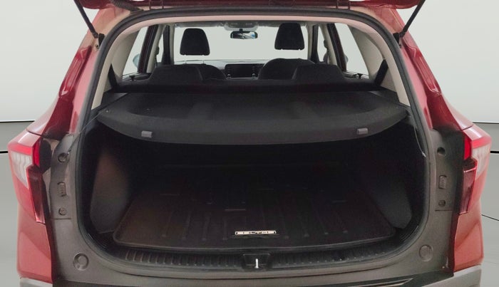 2023 KIA SELTOS  HTK PLUS 1.5 PETROL MT, Petrol, Manual, 31,141 km, Boot Open Zoomed View