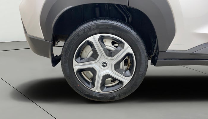 2022 Nissan MAGNITE XE, Petrol, Manual, 36,721 km, Right Rear Wheel