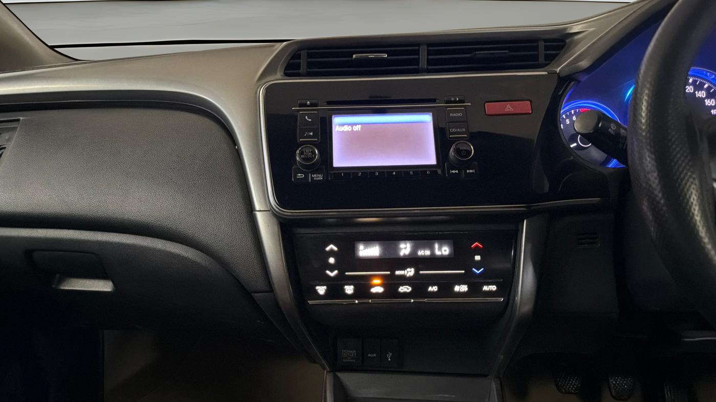 2015 Honda City 1.5L I-VTEC V MT, Petrol, Manual, 1,10,745 km, Air Conditioner