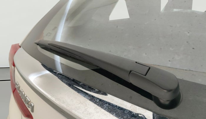 2023 Toyota Glanza V, Petrol, Manual, 14,425 km, Rear Wiper