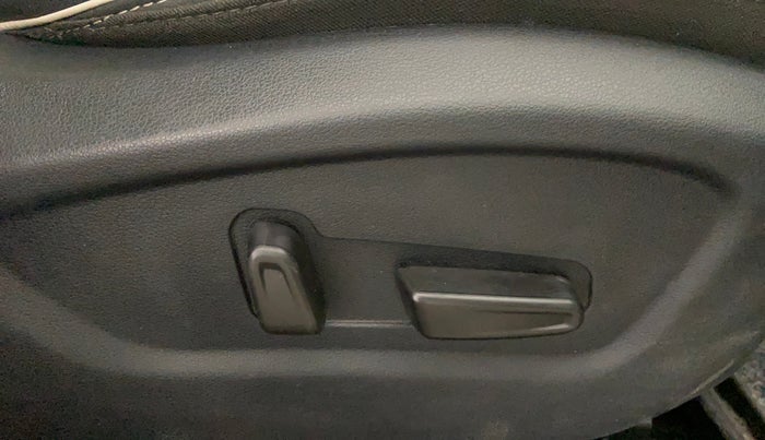 2020 Hyundai Creta SX (O) AT 1.5 DIESEL, Diesel, Automatic, 79,527 km, Driver Side Adjustment Panel