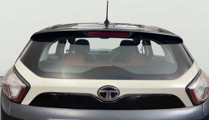 2018 Tata NEXON XM PETROL, Petrol, Manual, 79,483 km, Rear Windshield