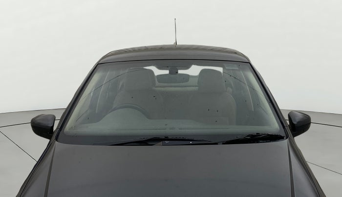 2017 Volkswagen Vento HIGHLINE PETROL AT, Petrol, Automatic, 50,303 km, Front Windshield