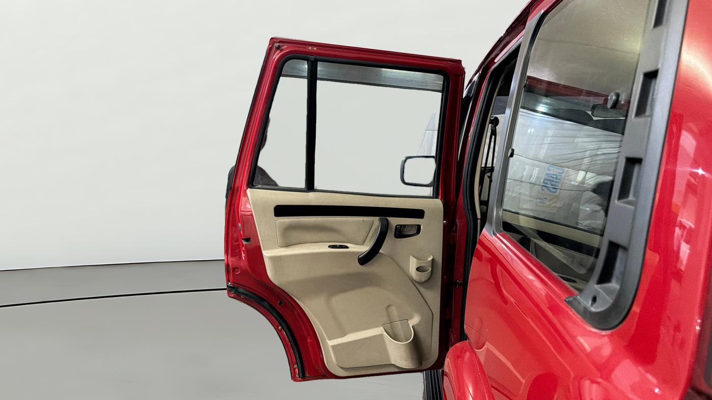 2022 Mahindra SCORPIO CLASSIC S11 7STR, Diesel, Manual, 61,296 km, LHS Rear Door