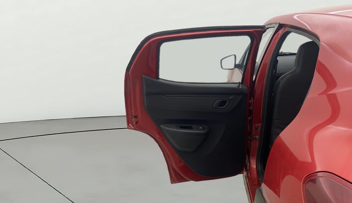 2022 Renault Kwid RXT 1.0 AMT, Petrol, Automatic, 44,209 km, LHS Rear Door