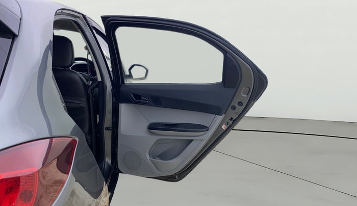 2022 Tata Tiago XM CNG, CNG, Manual, 57,149 km, RHS Rear Door