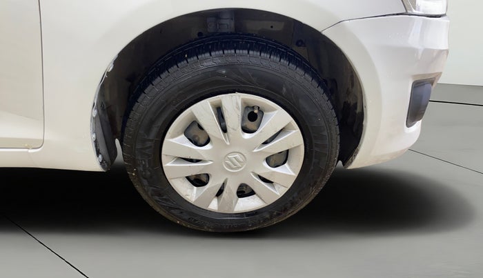 2014 Maruti Swift Dzire VXI, Petrol, Manual, 1,04,099 km, Right Front Wheel