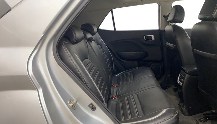 2019 Hyundai VENUE SX 1.0 (O) TURBO, Petrol, Manual, 1,20,117 km, Right Side Rear Door Cabin