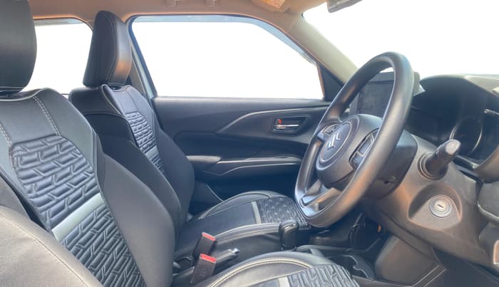 2024 Maruti Swift VXi AMT, Petrol, Automatic, 48,036 km, Right Side Front Door Cabin