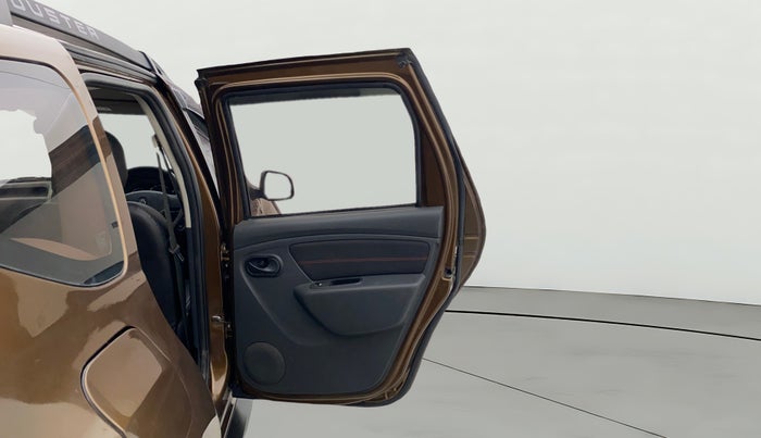 2016 Renault Duster 85 PS RXS MT DIESEL, Diesel, Manual, 78,448 km, RHS Rear Door