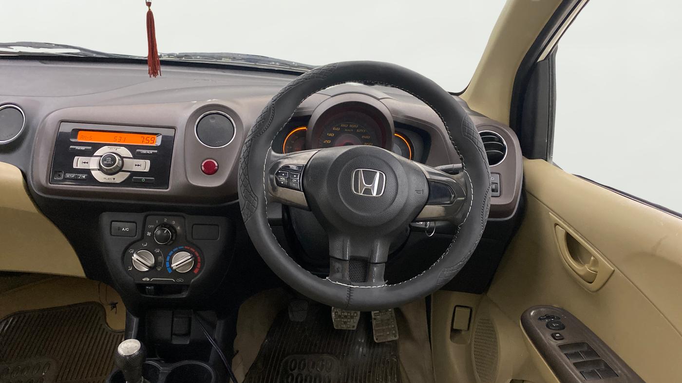 2013 Honda Amaze 1.5L I-DTEC S, Diesel, Manual, 80,191 km, Steering Wheel Close Up