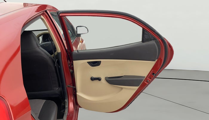 2013 Hyundai Eon MAGNA +, Petrol, Manual, 18,335 km, RHS Rear Door