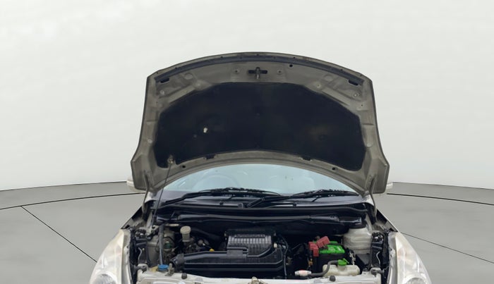 2013 Maruti Swift Dzire VXI, Petrol, Manual, 1,07,058 km, Open Bonet