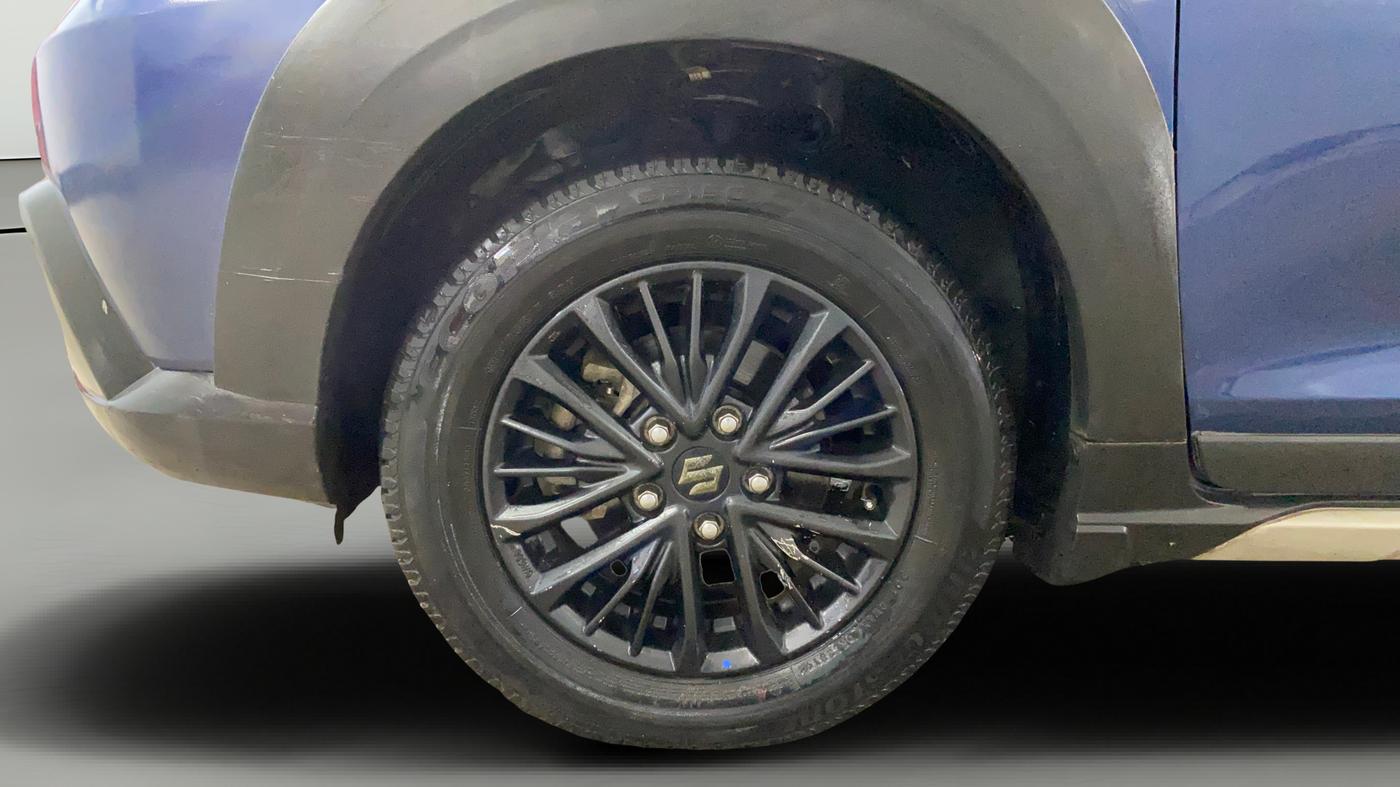 2019 Maruti XL6 ALPHA MT, Petrol, Manual, 29,154 km, Left Front Wheel
