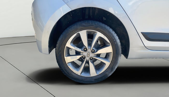 2017 Hyundai Elite i20 ASTA 1.2 (O), Petrol, Manual, 87,263 km, Right Rear Wheel