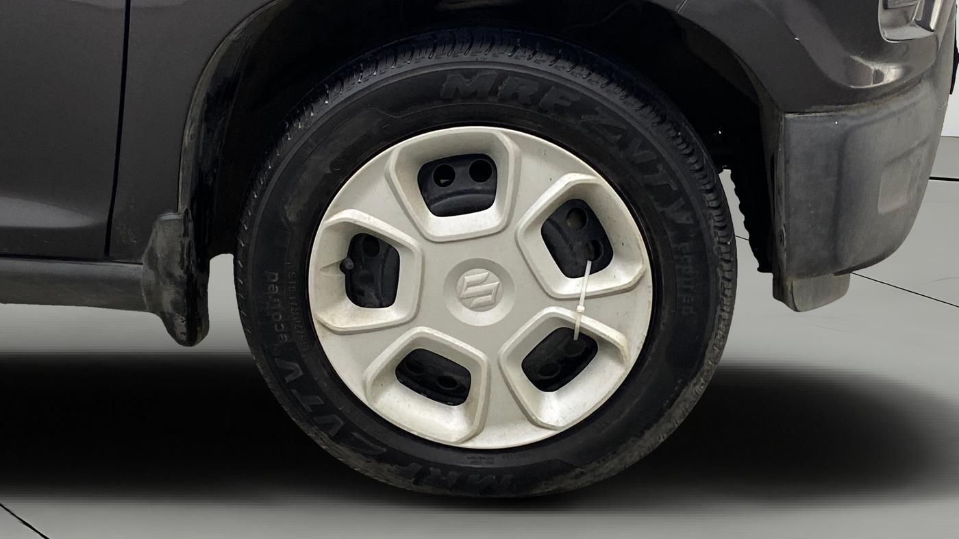 2019 Maruti S PRESSO VXI+, Petrol, Manual, 15,941 km, Right Front Wheel
