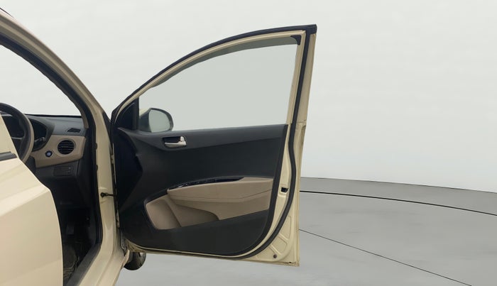 2014 Hyundai Grand i10 SPORTZ 1.2 KAPPA VTVT, Petrol, Manual, 41,453 km, RHS Front Door