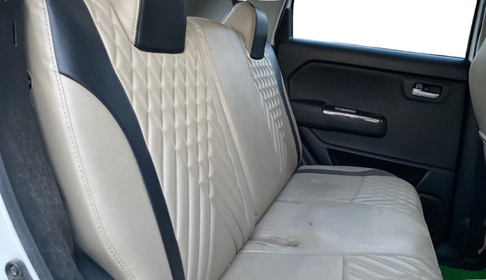 2020 Maruti New Wagon-R VXI 1.0 AMT, Petrol, Automatic, 65,974 km, Right Side Rear Door Cabin