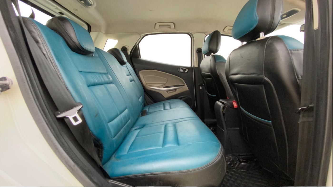 2020 Ford Ecosport TITANIUM 1.5L DIESEL, Diesel, Manual, 1,07,784 km, Right Side Rear Door Cabin