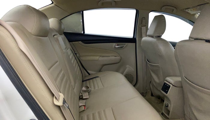 2018 Maruti Ciaz SIGMA 1.4 MT PETROL, Petrol, Manual, 45,657 km, Right Side Rear Door Cabin