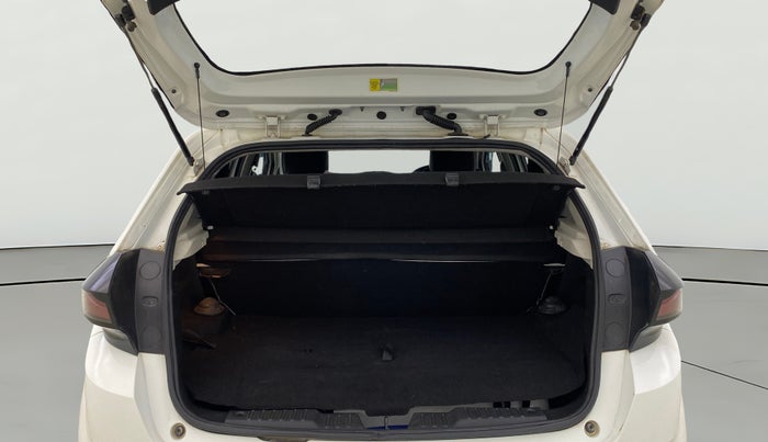 2023 Tata ALTROZ XZ CNG, CNG, Manual, 37,900 km, Boot Open Zoomed View