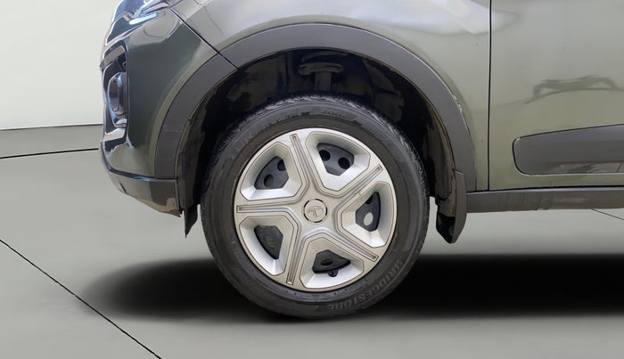 2020 Tata NEXON XZ PETROL, Petrol, Manual, 72,920 km, Left Front Wheel