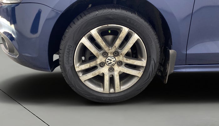 2014 Volkswagen Jetta HIGHLINE TDI, Diesel, Manual, 70,639 km, Left Front Wheel