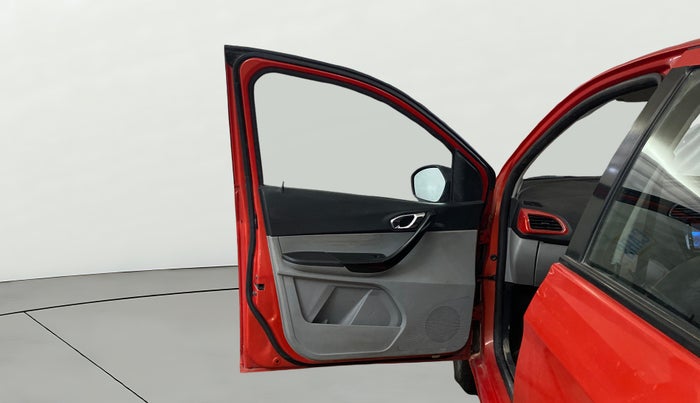 2020 Tata Tiago XZA PLUS PETROL, Petrol, Automatic, 36,825 km, LHS Front Door