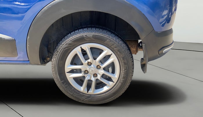 2019 Renault TRIBER RXL MT, Petrol, Manual, 67,334 km, Left Rear Wheel