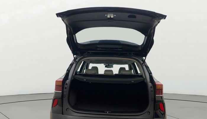 2020 KIA SELTOS HTX 1.5 PETROL, Petrol, Manual, 1,07,498 km, Boot Door Open