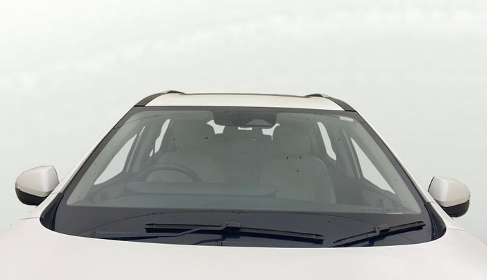 2023 Mahindra XUV700 AX 7 D AT AWD 7 STR, Diesel, Automatic, 94,253 km, Front Windshield