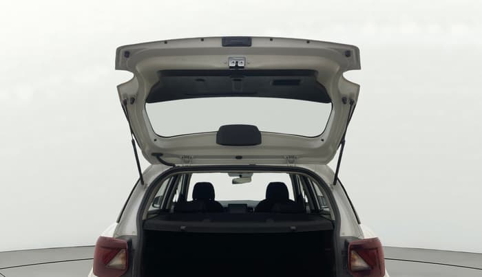 2021 Hyundai VENUE SX 1.0 TURBO, Petrol, Manual, 25,034 km, Boot Door Open