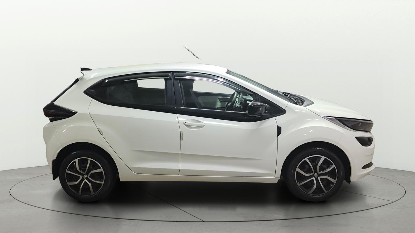 2022 Tata ALTROZ XM PLUS PETROL, Petrol, Manual, 36,662 km, Right Side View