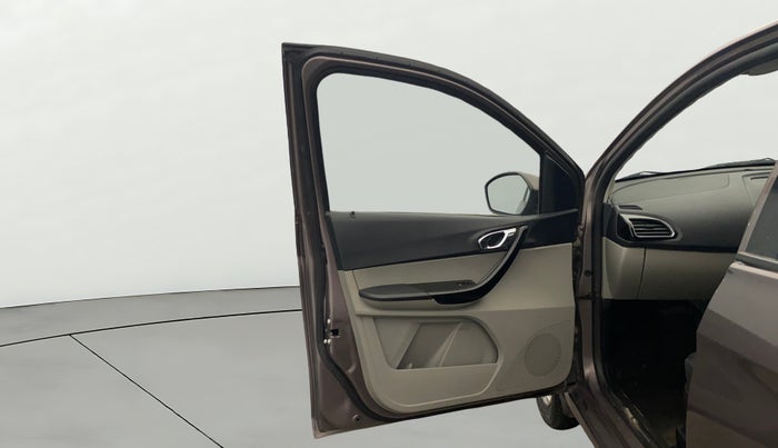 2017 Tata Tiago XZ PETROL, Petrol, Manual, 49,870 km, LHS Front Door