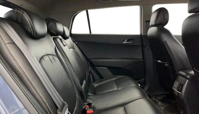 2016 Hyundai Creta SX PLUS AT 1.6 PETROL, Petrol, Automatic, 74,950 km, Right Side Rear Door Cabin