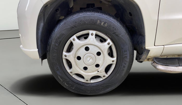 2023 Mahindra BOLERO NEO N 4, Diesel, Manual, 57,131 km, Left Front Wheel