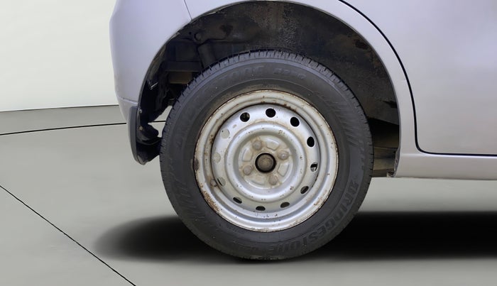 2017 Maruti Wagon R 1.0 LXI CNG, CNG, Manual, 1,00,490 km, Right Rear Wheel