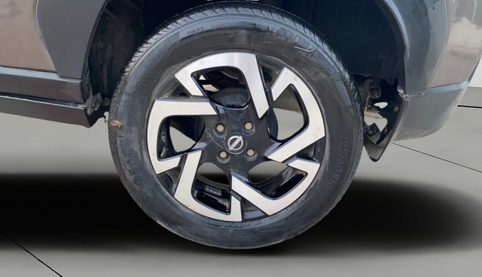 2021 Nissan MAGNITE XV PREMIUM, Petrol, Manual, 20,885 km, Left Rear Wheel