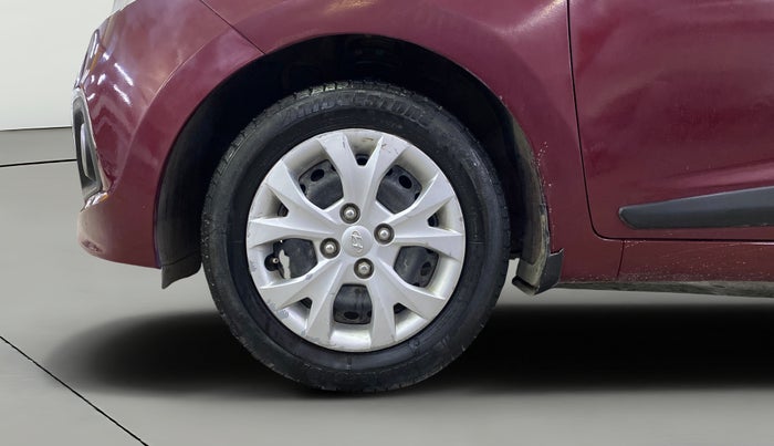 2015 Hyundai Grand i10 MAGNA 1.1 CRDI, Diesel, Manual, 84,611 km, Left Front Wheel