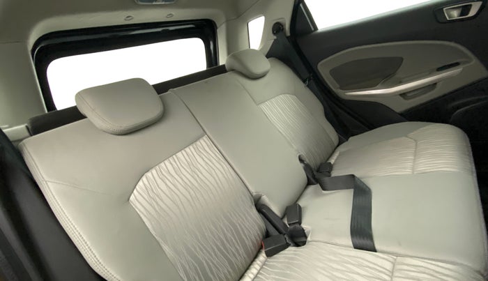 2016 Ford Ecosport TITANIUM 1.5L PETROL AT, Petrol, Automatic, 41,053 km, Right Side Rear Door Cabin