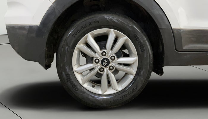 2017 Hyundai Creta SX PLUS 1.6 PETROL, Petrol, Manual, 58,764 km, Right Rear Wheel