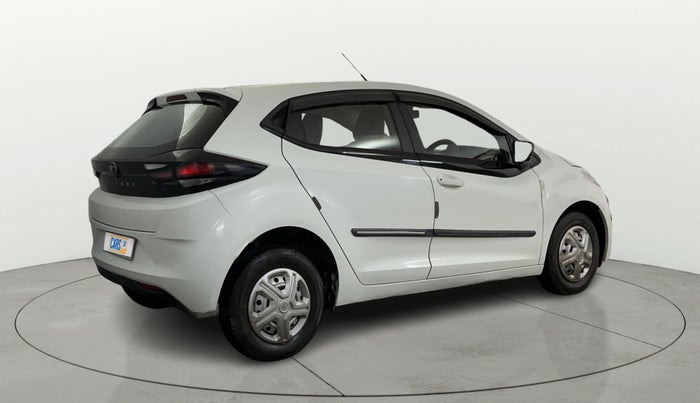 2021 Tata ALTROZ XE PETROL, Petrol, Manual, 19,605 km, Right Back Diagonal