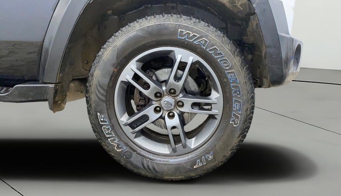 2022 Mahindra Thar LX PETROL HT 4WD AT, Petrol, Automatic, 20,633 km, Right Front Wheel